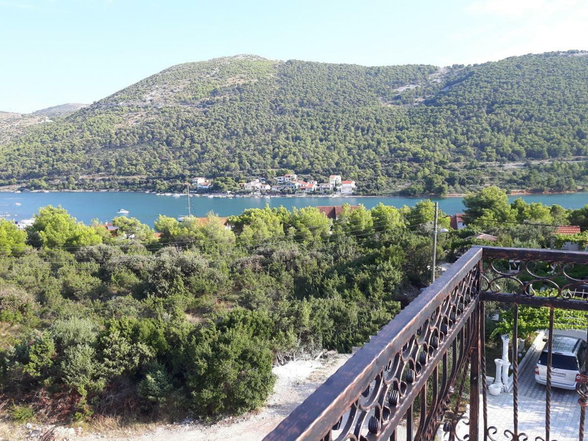 Apartmani Dalmacjia Grebastica Exterior photo